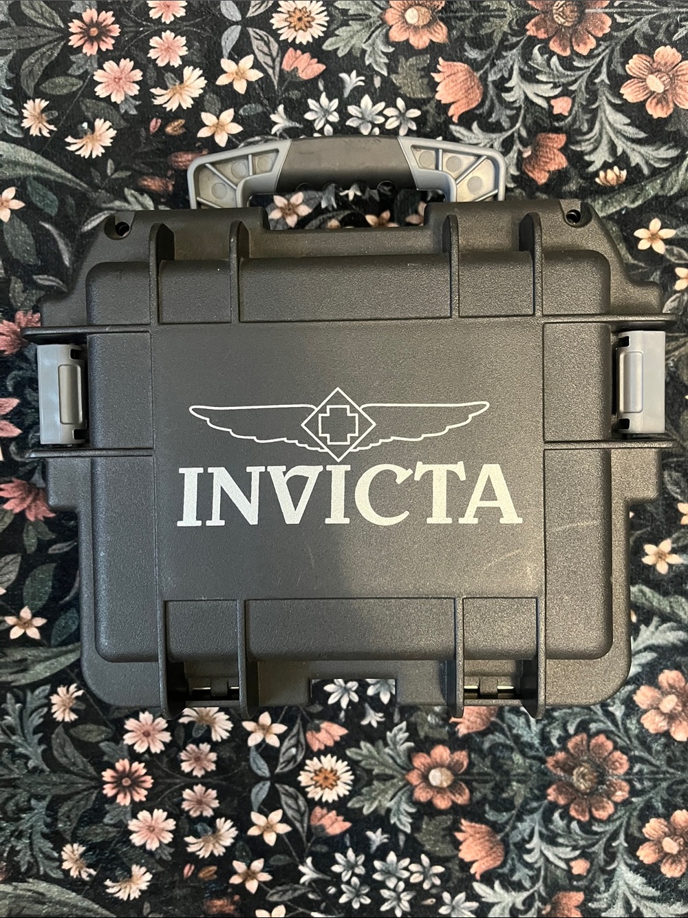 Invicta Hard Shell Protective Case in Black and Gray